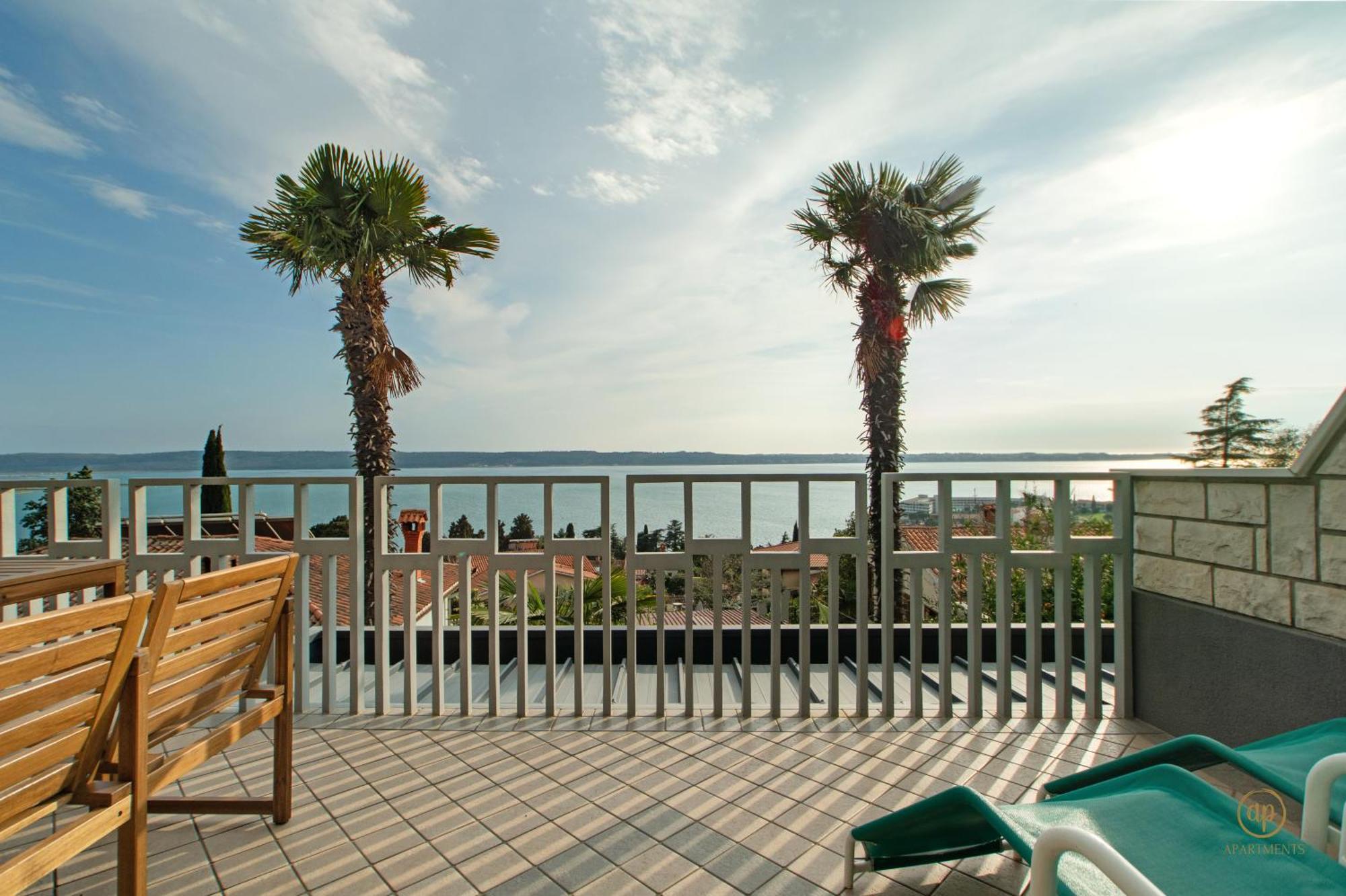 Aria Superior Apartment, Seaview & Wellness Portoroz Exterior photo